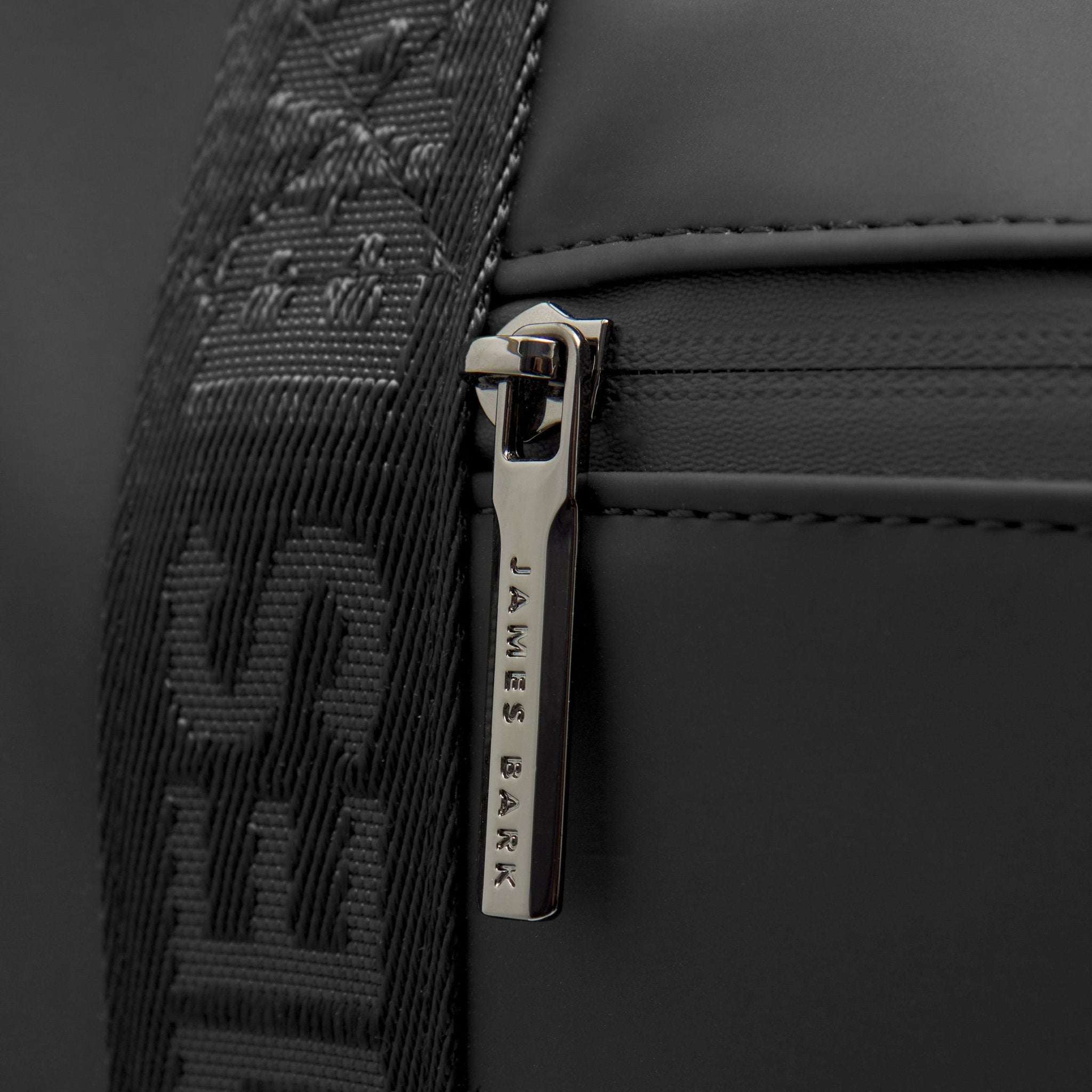 James Bark Duffle Bag - JAMES BARK
