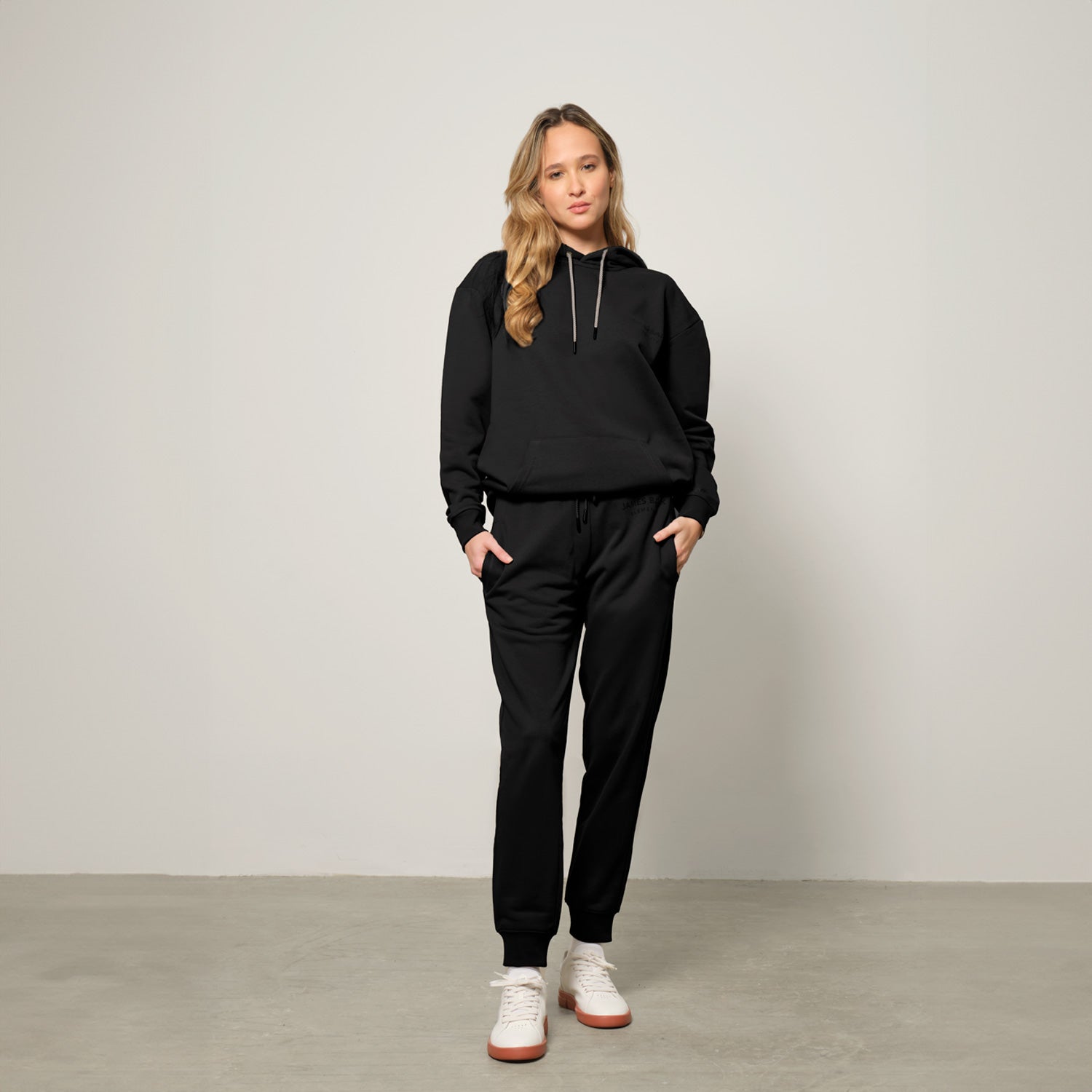 Women's Hoodie - JAMES BARK