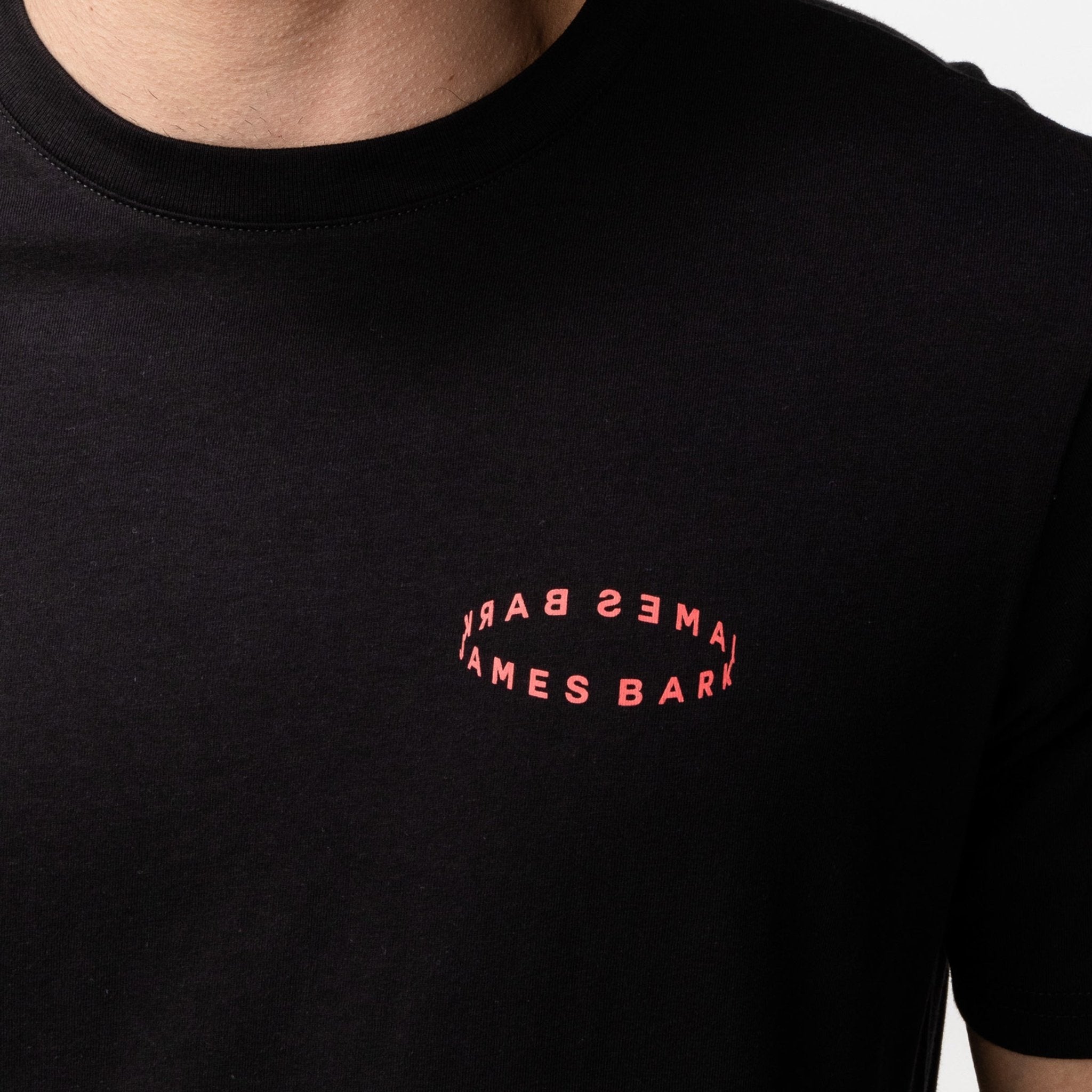 Men's Logo Spin Back Graphic Tee - jamesbark-usa